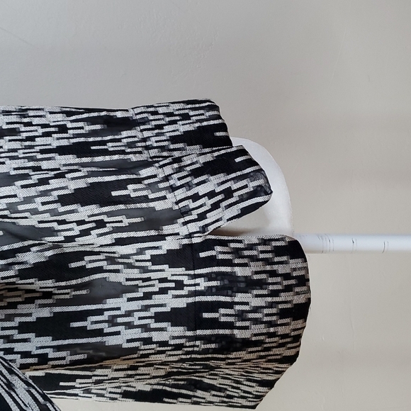 Isabel Marant Split-Neck Ikat-Print Blouse - Picture 10 of 16